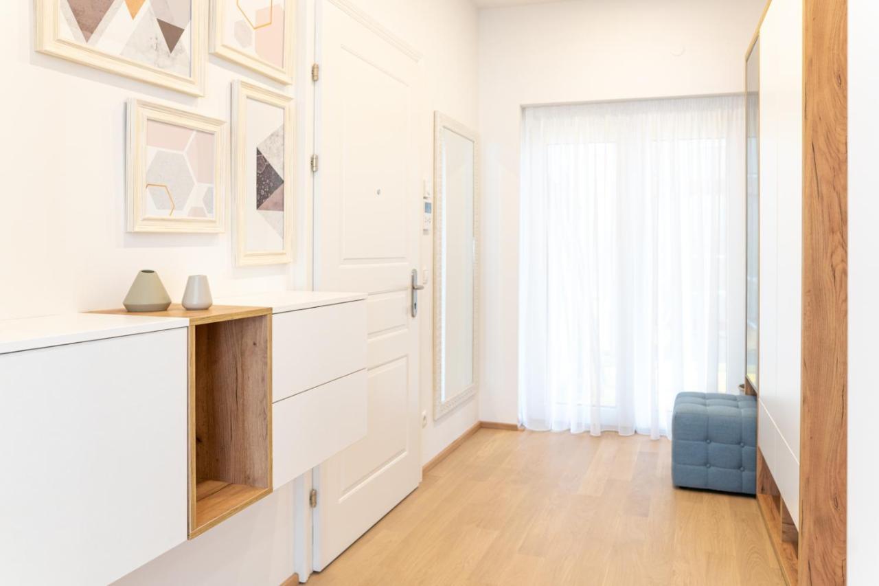 Modern 3 Room Apartment In A Prime Location Wien Exteriör bild